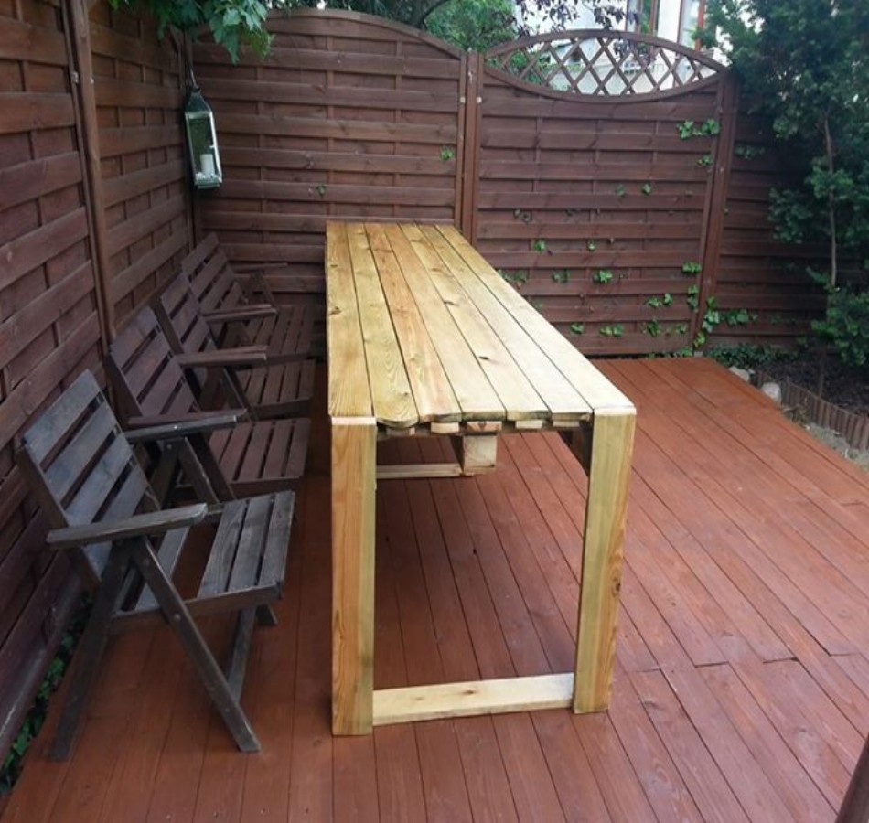 size pallets bench plan a beautiful looking long size pallet bench 