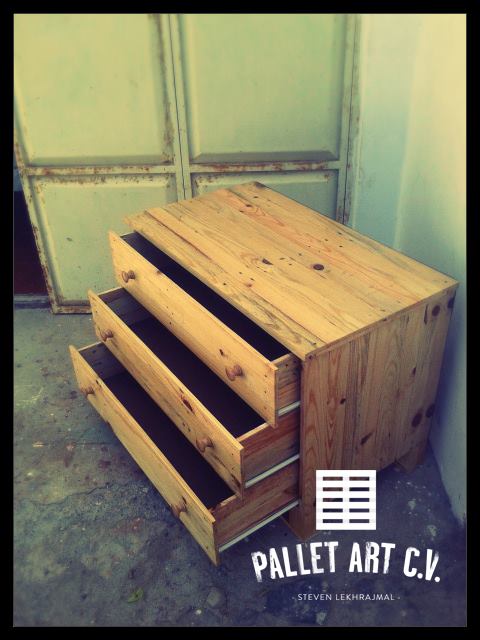 Pallets Made Wooden Comoda