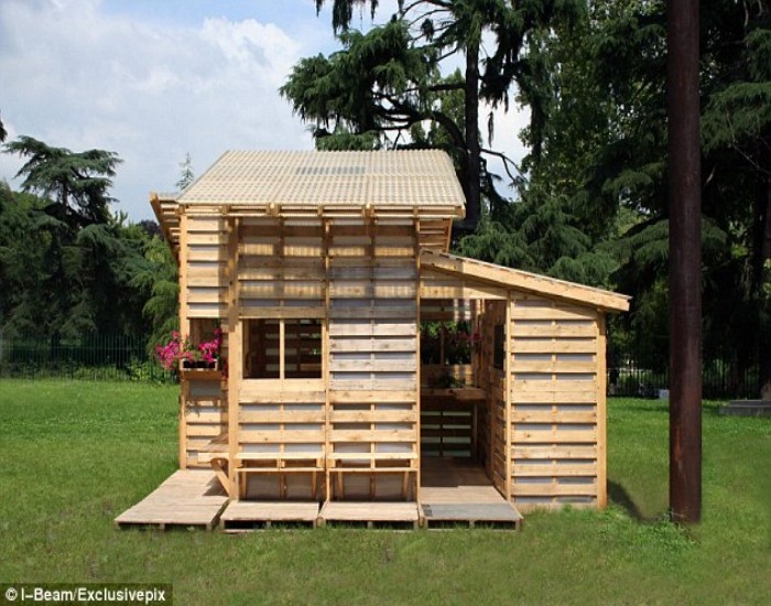 Pallets Made Home Projects for Refugees or Poor | Pallet Ideas