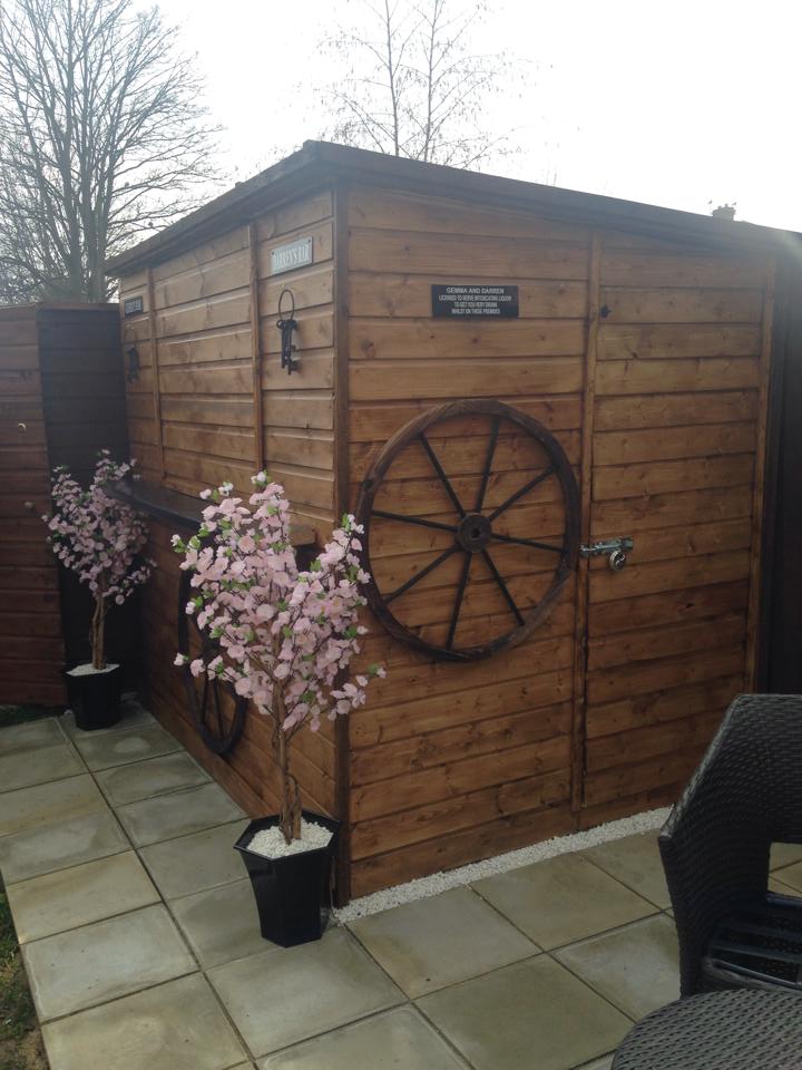 pallets bar shed diy pallet projects