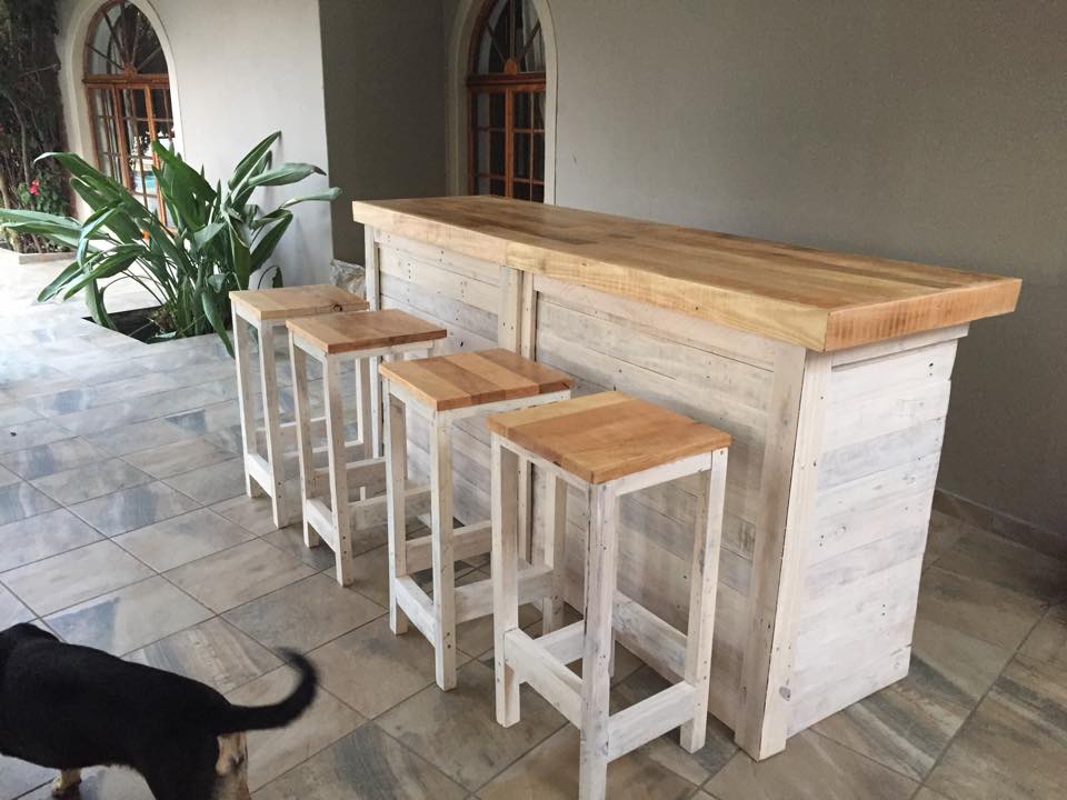 Download Wood Pallet Bar Stools Woodworking Plans – Woodworking Blog