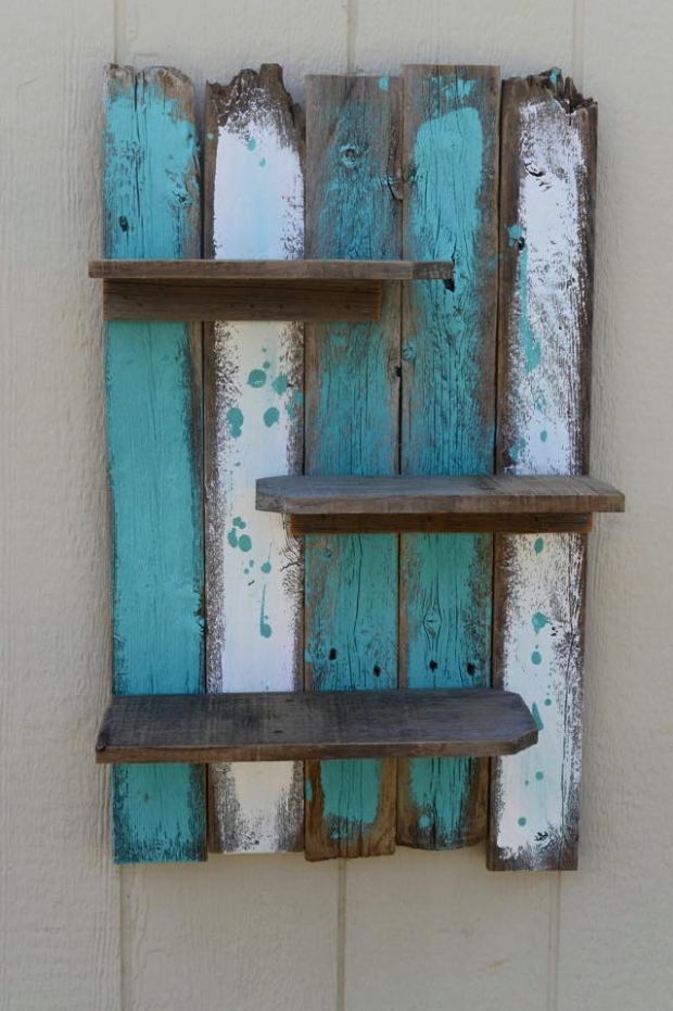 Simple Rustic Pallet Wall Shelf | Pallet Ideas