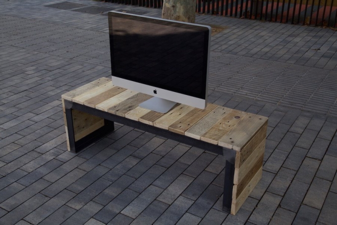 Reclaimed Pallet TV Stand / Console | Pallet Ideas