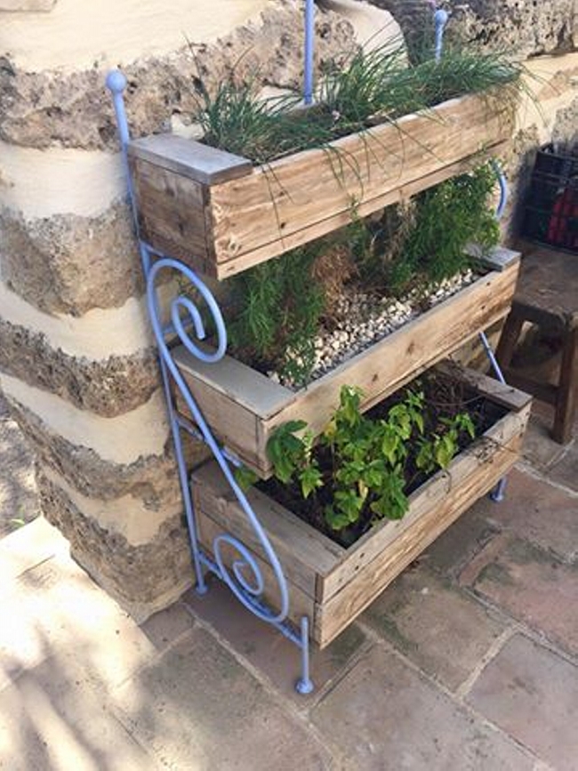 Pallets Wooden Made Vertical Garden Pallet Ideas