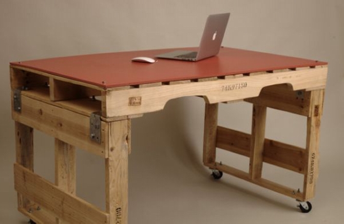 Pallet Desk Ideas | Pallet Ideas