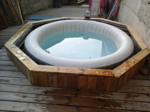 Upcycled Pallet Bathing Tub.