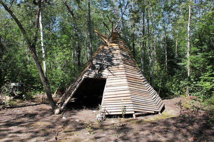 Crazy Pallet Teepee
