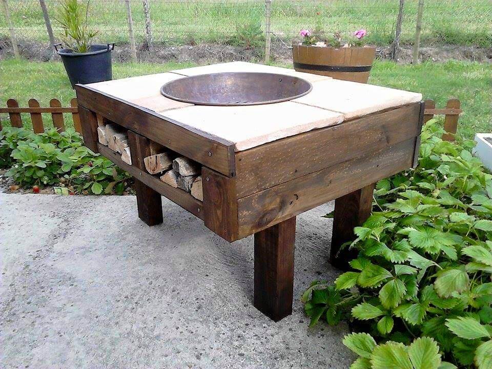 Pallet-Wooden-Outdoor-Fire-Bit