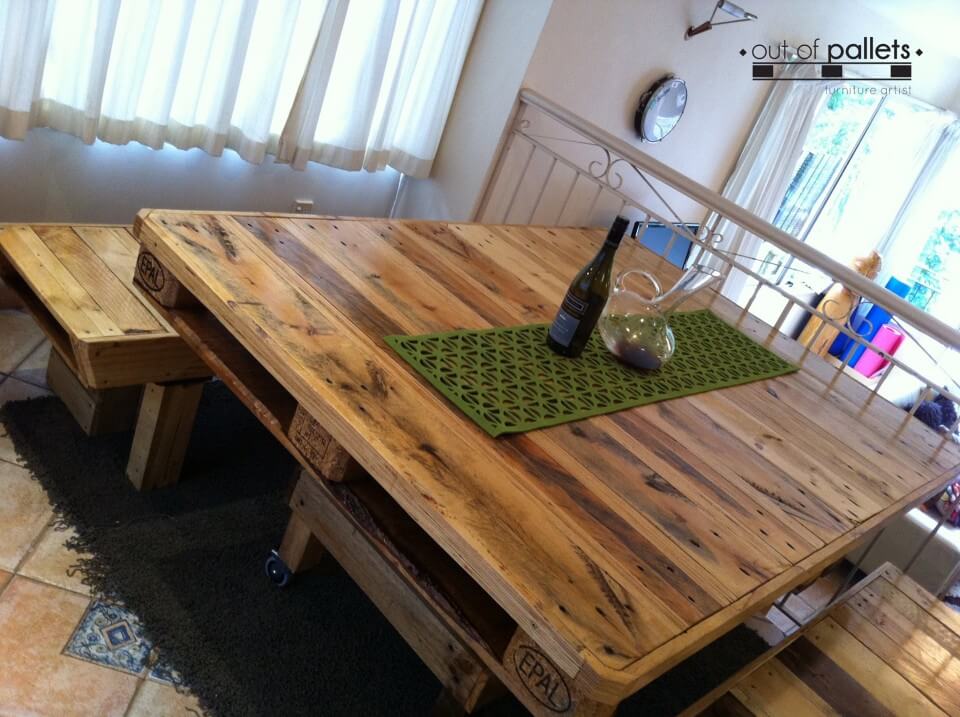 kitchen table out of pallet wood