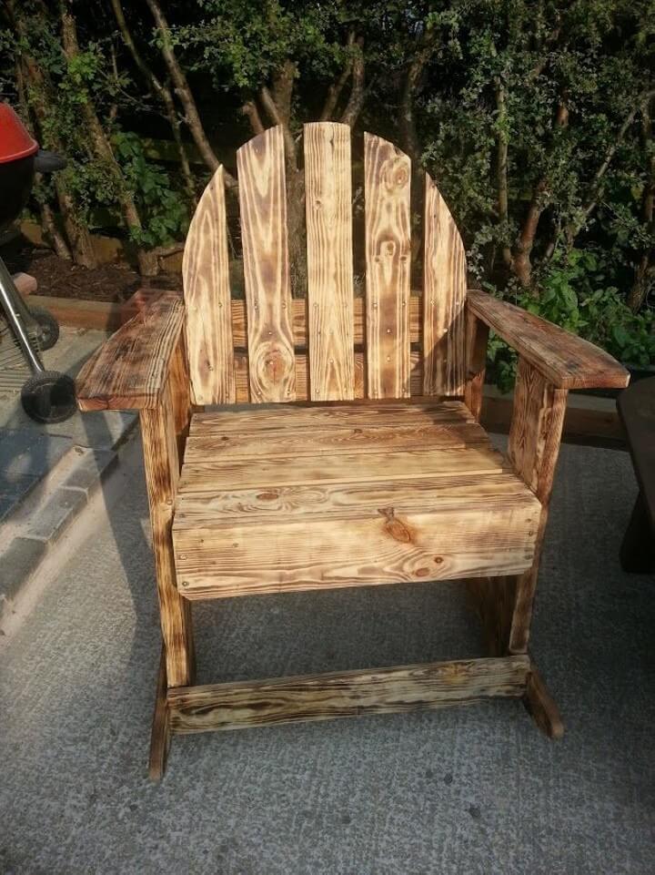 Burnt Wood Effects Pallets Outdoor Chair Pallet  Ideas