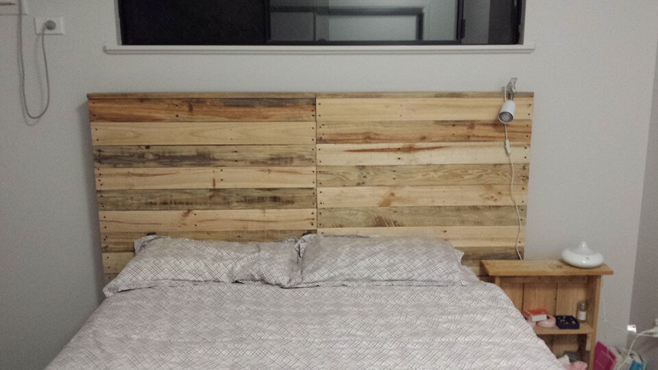 Pallet-Bed-Headboard