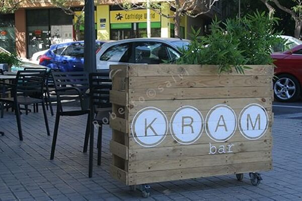 Pallet Planter at Bar Patio