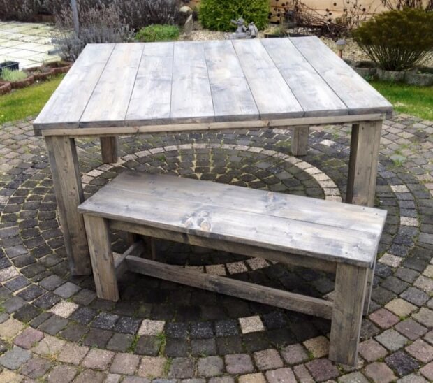 Pallet-Wooden-Dinning-Table-with-Bench