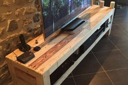 Recycled Pallet Wood TV Stand