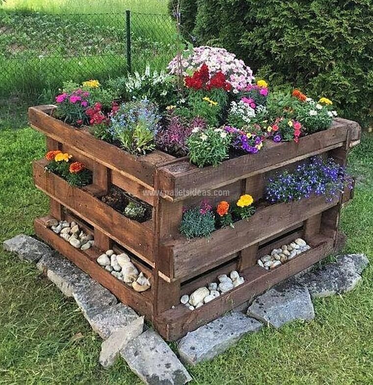 pallet garden planter